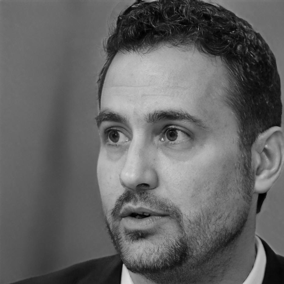 Максим Гордієнко викладач